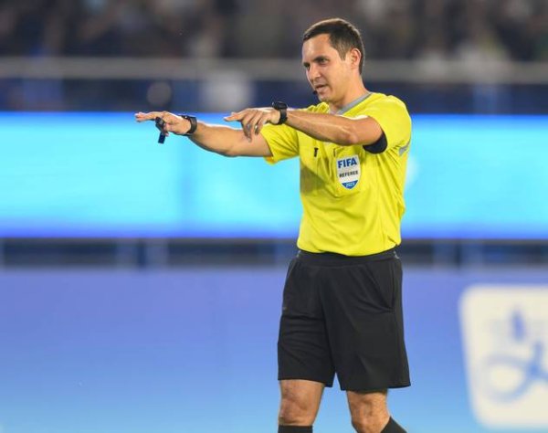 问鼎娱乐APP FIFA裁判调度有讲究 乌兹别克裁判将主裁印度对阵中国比赛